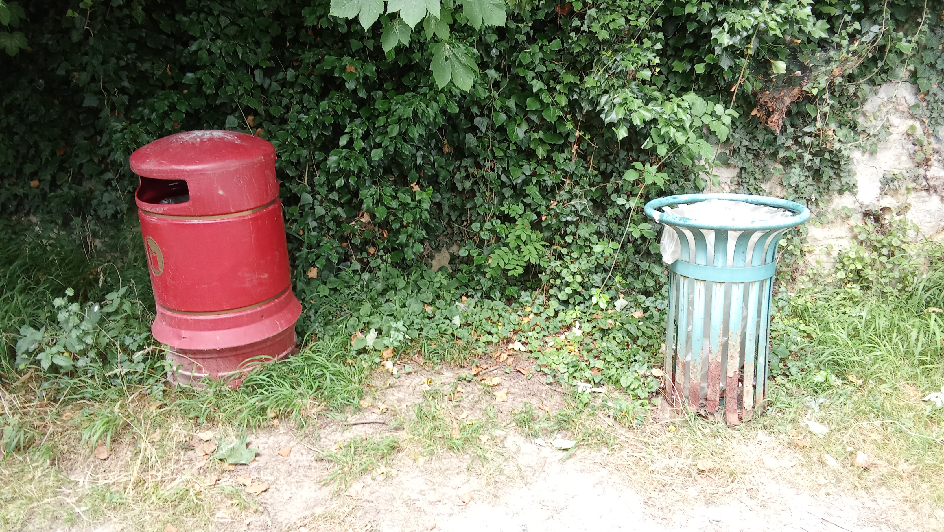 Photo des poubelles